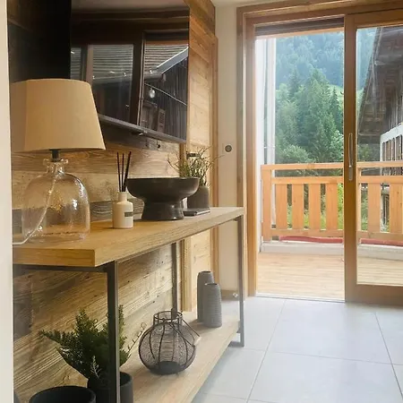 Apartment Le Petit Cham - Cosy And Stylist With Balcony View