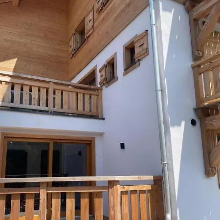 Le Petit Cham - Cosy And Stylist With Balcony View *